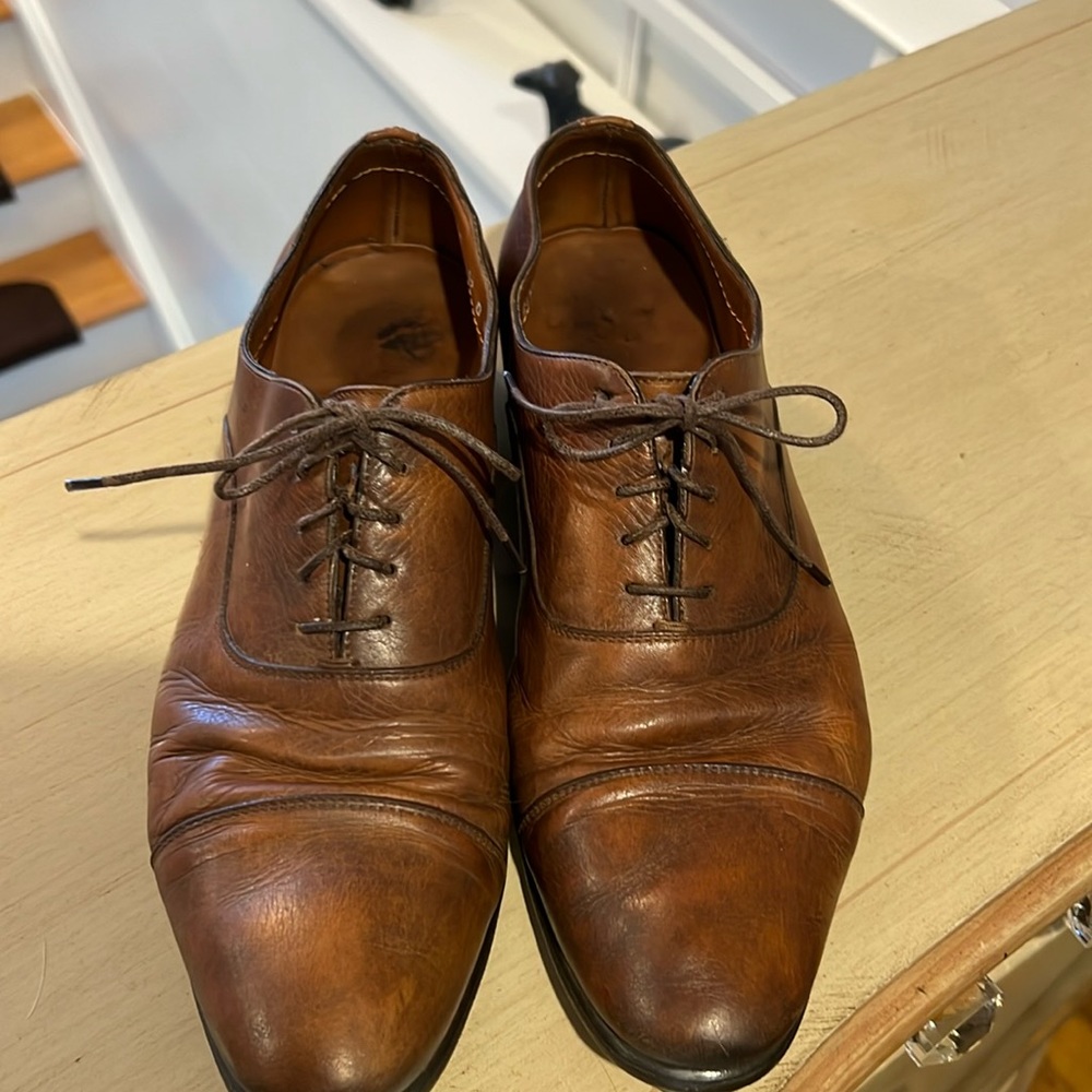 Leather men shoes